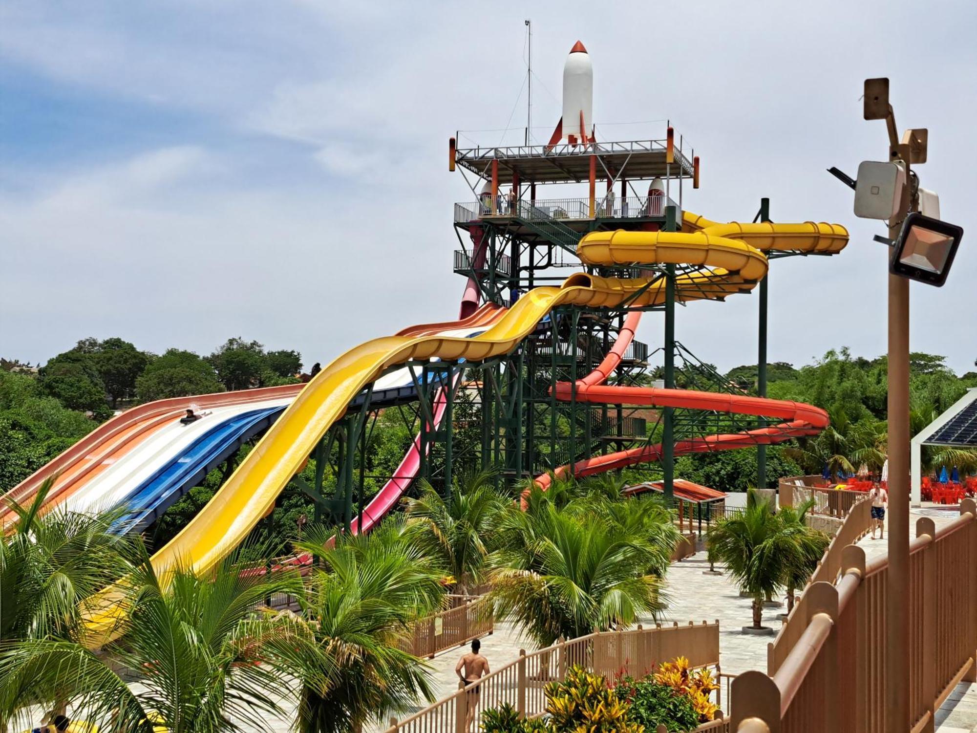 Imperio Romano - Splash E Acqua Park Aparthotel Caldas Novas Kültér fotó