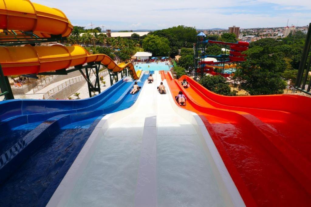 Imperio Romano - Splash E Acqua Park Aparthotel Caldas Novas Kültér fotó